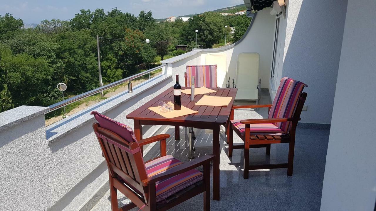 Mariva21 Apartman Dramalj Kültér fotó